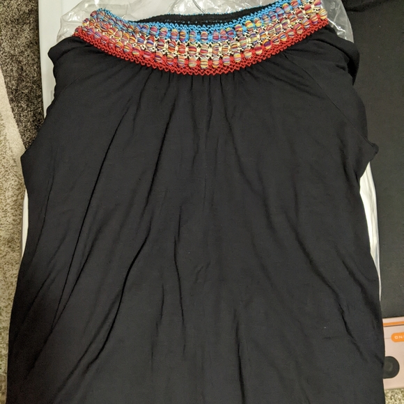 Tunic - Picture 4 of 4